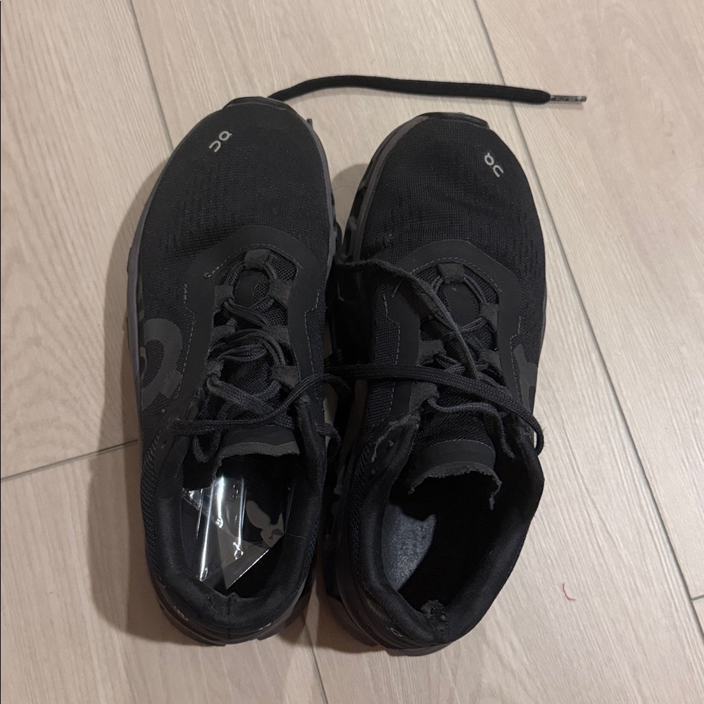 $200 On cloud cloudmonster sneaker - image 4